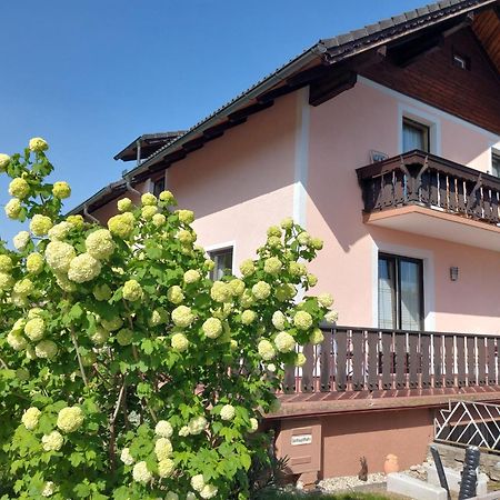 Wohnung Mit Charme In Pinsdorf Экстерьер фото